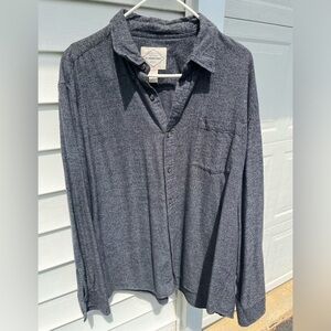 st. john’s bay thick gray heather button down shirt